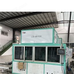 佳龍雙工位六面體真空包裝機