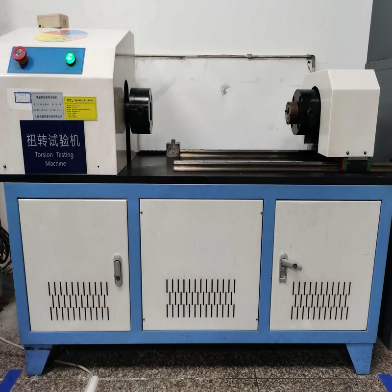 3000牛米扭转测试机.jpg 3000牛米扭转测试机.jpg